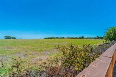713 Waterford Way, Joshua, TX 76058 - photo 2