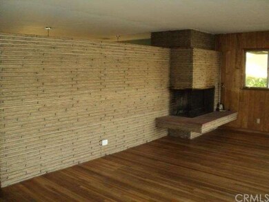 1317 N 2nd Ave, Upland, CA 91786 - photo 3