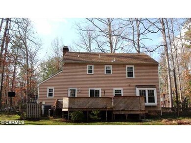 Exterior Back - SHOWS DECK