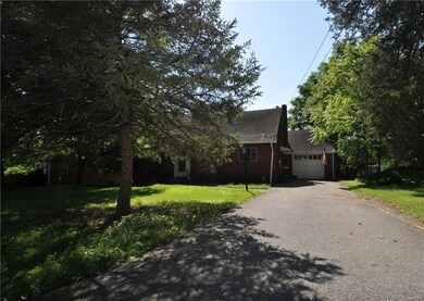 549 Oak St, Stroudsburg, PA 18360 - photo 2