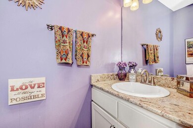 1ST FLOOR 1/2 BATH