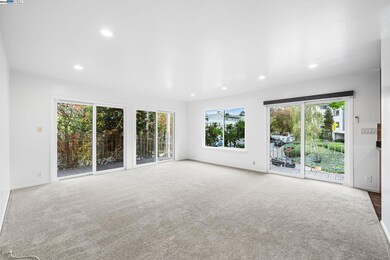 695 Mariposa Ave, Oakland, CA 94610 - photo 7