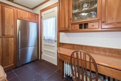 18 Winthrop Rd, Lexington, MA 02421 - photo 5