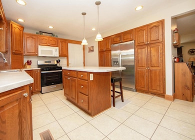 327 E Mindy Dr, Shell Rock, IA 50670 - photo 7