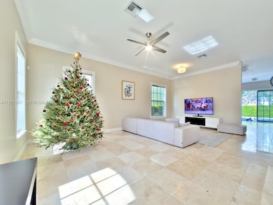 1317 SW 23rd St unit n/a, Fort Lauderdale, FL 33315 - photo 5