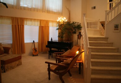 10 Living Room 5