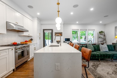 16 Walker St unit 16, Medford, MA 02155 - photo 6