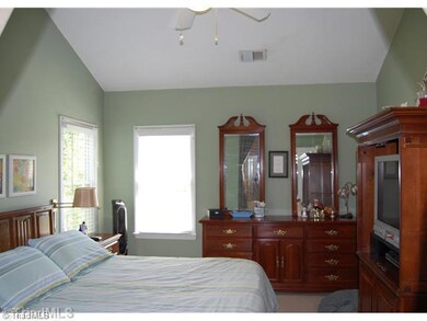 3302 Kemper Ct, High Point, NC 27265 - photo 7