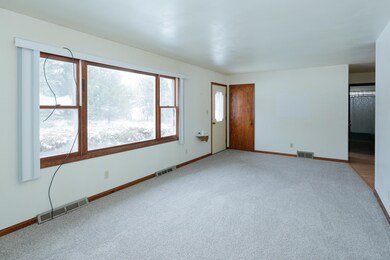 9291 N 48th St-105