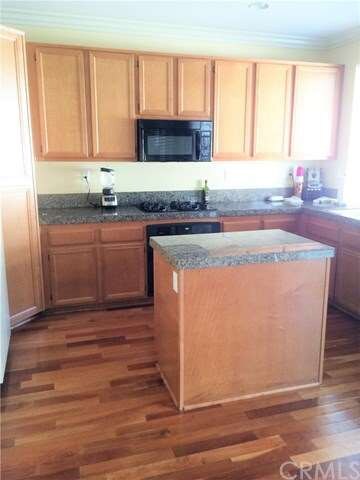 Island, Wood Floors, Granite Top