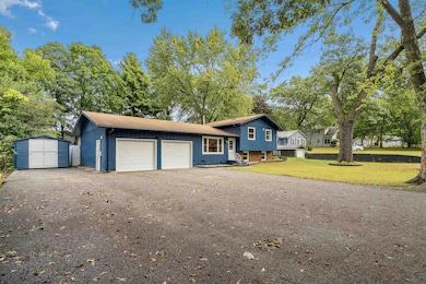 525 3rd St, Evansdale, IA 50707 - photo 2