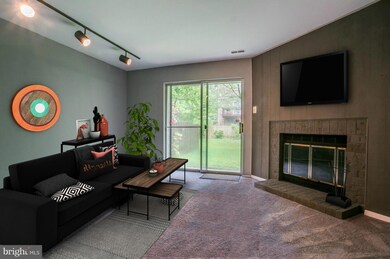 9710 Early Spring Way, Columbia, MD 21046 - photo 5