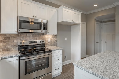 Kitchen Custom Cabinets