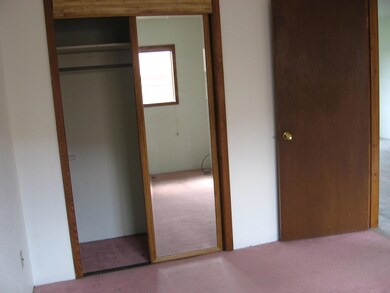 216 N Bernard St, Chewelah, WA 99109 - photo 5