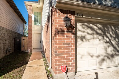 8331 Fuqua Gardens Dr, Houston, TX 77075 - photo 2