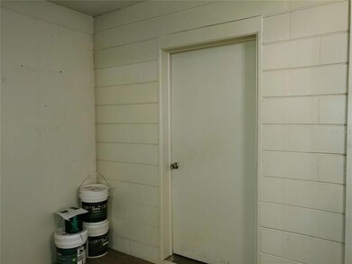 To laundry and utility room