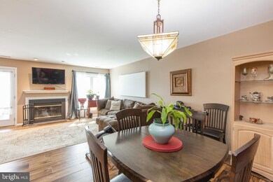 53 Pamela Ct unit 318, Levittown, PA 19057 - photo 7