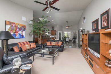 07FamilyRoom