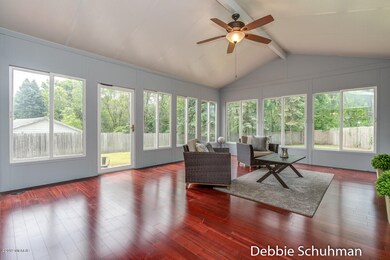 192 Netherfield St NW, Comstock Park, MI 49321 - photo 5