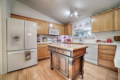1822 SW 27th-11