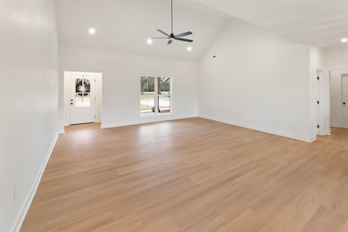 102 King St, Muscle Shoals, AL 35661 - photo 7