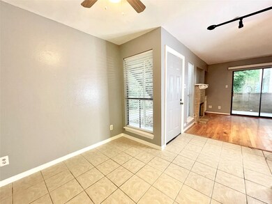 3500 Tangle Brush Dr unit 3, Spring, TX 77381 - photo 6