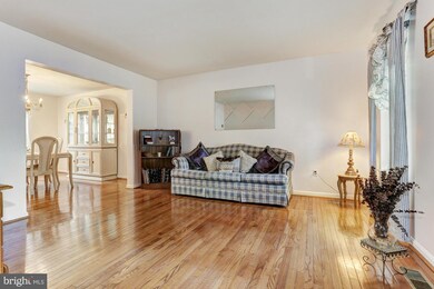 7121 Wimmer Ln, Sykesville, MD 21784 - photo 2