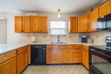 1484 Highbrook Drive-10