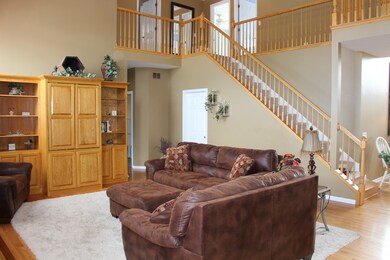 1470 Boulder Bluff Ln, Algonquin, IL 60102 - photo 5