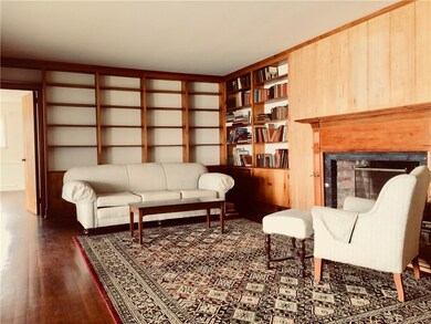 16 Monkey Wrench Ln, Bristol, RI 02809 - photo 5