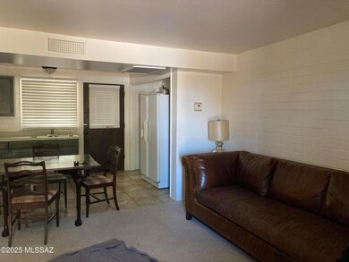 261 W Camino Alameda unit B, Green Valley, AZ 85614 - photo 5