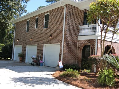 3 car garage