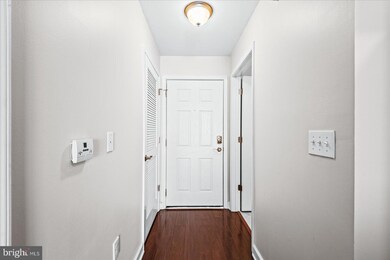 103 Irving Ave N unit 403, Colonial Beach, VA 22443 - photo 5
