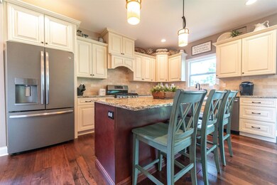 7045 Boardwalk Cir, Crown Point, IN 46307 - photo 6