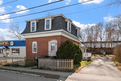 7 Cram Ave, Pittsfield, NH 03263 - photo 2