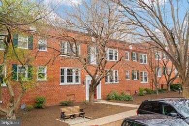 1909 N Rhodes St unit 21, Arlington, VA 22201 - photo 5