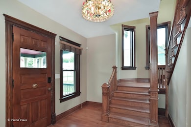 331 Griswold St, Elgin, IL 60123 - photo 4