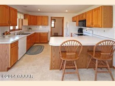 111 Shepard Rd NW, Alexandria, MN 56308 - photo 5