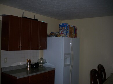 3376 Bremen Street 031