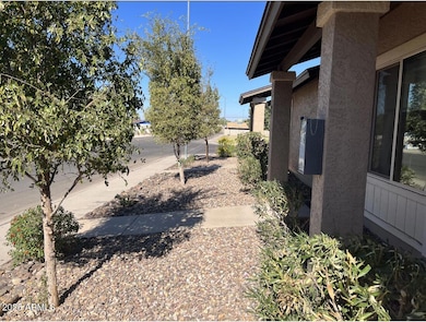 157 W Inglewood St unit 3, Mesa, AZ 85201 - photo 2