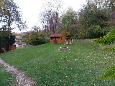Land/Lot. UPPER SIDE OF YARD