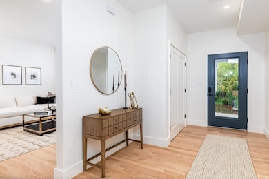 34 Waverly Place unit 34, Melrose, MA 02176 - photo 3