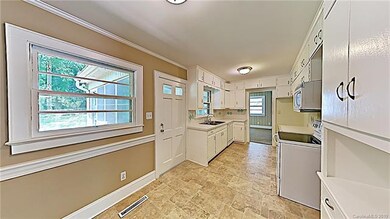 228 Brierwood Rd, Statesville, NC 28677 - photo 4