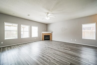 2330 Turnbury Elm Ct, Spring, TX 77386 - photo 7