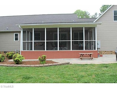 4577 Nc Highway 134 unit B, Asheboro, NC 27205 - photo 2