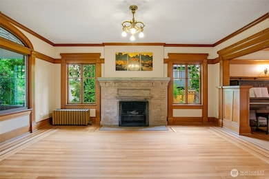 1220 10th Ave E, Seattle, WA 98102 - photo 2