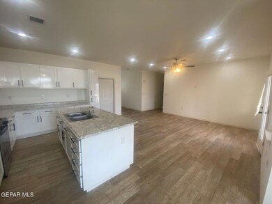 14429 Teichelkamp Dr, El Paso, TX 79928 - photo 3