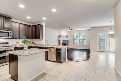 1323 Wildflower Ln, Wylie, TX 75098 - photo 3