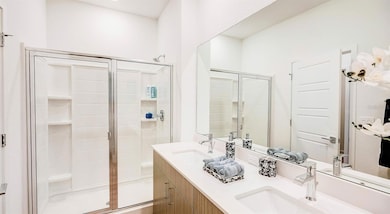 8044 Gulfstream Ct unit Opal, Lakewood Ranch, FL 34202 - photo 7