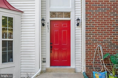 4851 Ebb Tide Ct, Dumfries, VA 22025 - photo 3